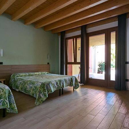 Agriturismo Ai Tre Fienili Ponti sul Mincio Eksteriør billede