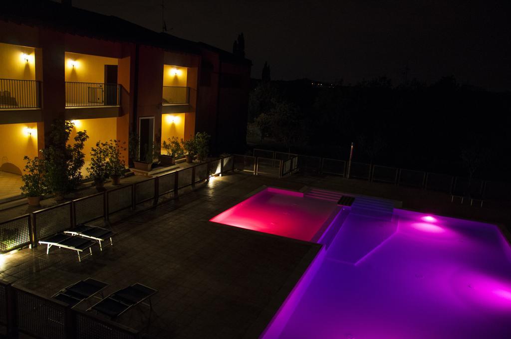 Agriturismo Ai Tre Fienili Ponti sul Mincio Eksteriør billede
